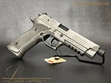 SIG Sauer P226 X-Five Tactical SA/DA Grey - 7 of 13