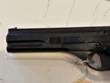 Beretta - 5 of 10