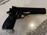 Beretta - 2 of 10
