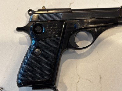 Beretta - Image 5 of 8