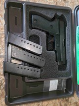 Sig Sauer P225 with 3 factory Dovetail Mags.
VG Condition - 3 of 12