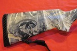 MOSSBERG 930 Pro Waterfowl 12 Ga. - 4 of 15