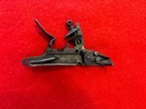 Complete Lock assembly for English Military Flintlock Musket, original antique, dated 1812 - Image 2 of 6
