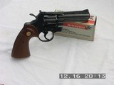 Colt Python .357 Magnum - 7 of 15