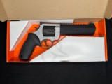 Taurus Raging Hunter 44Mag Two Tone 6-3/4