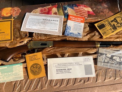 Winchester Model 94 “Lone Star Commemorative” – UNFIRED / NIB / COMPLETE – Collector Grade - Image 3 of 18
