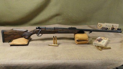 Weatherby - Mark V Custom - .460 Weatherby Magnum - Image 1 of 19