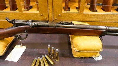 Remington - Keene Frontier Model U.S. Indian Police - .45-70 Government - 24