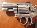Smith & Wesson, 686 - .38/.357 - 6rd - 3 of 13