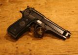 Beretta 92FS 9mm Luger w/FREE extra mag! *FALL SALE* - 2 of 5