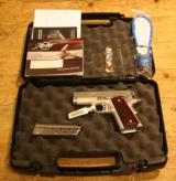 Kimber Stainless Ultra Carry II 9mm 3200329 - 2 of 6