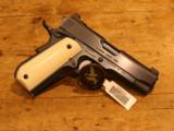 Kimber Classic Carry Pro .45acp 3000277 - 1 of 7