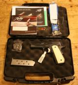 Kimber Classic Carry Pro .45acp 3000277 - 3 of 7