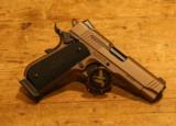 Sig Sauer 1911 Fastback Emperor Scorpion 1911FTCA-45-ESCPN - 1 of 8