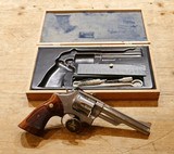 Smith and Wesson Model 629 No Dash .44 Magnum - 1 of 21