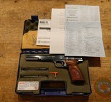 Smith & Wesson Model 41 7" Target .22LR - 2 of 18