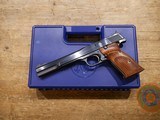 Smith & Wesson Model 41 7" Target .22LR - 8 of 18