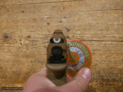 Springfield Armory Hellcat 9mm FDE - Image 4 of 4