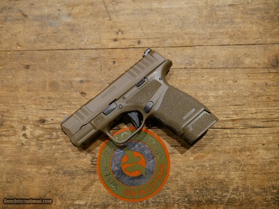 Springfield Armory Hellcat 9mm FDE - Image 2 of 4