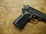 Browning Hi-Power 9mm w/ 3 mags! - 3 of 25