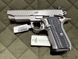 Kimber KDS9C 9mm Stainless - 2 of 2