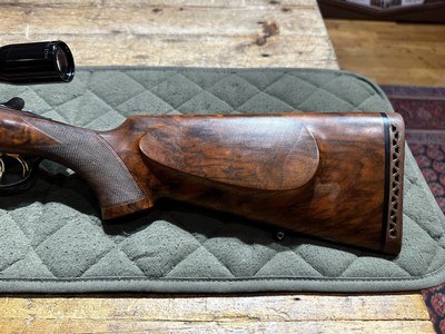 Beretta Express Rifle 689 EELL Cambered in 9.3 x 74R with Burris 4X Fullfield - Image 7 of 15