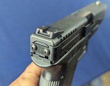 Fine Glock GEN 3 9MM Auto Pistol W/Belt Clip - 5 of 11