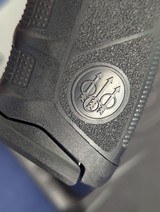 NIB Unfired Beretta APX 9MM Auto Pistol Connecticut Compliant - 7 of 9
