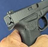 Super Early Compact Glock Model 42 .380 Auto Pistol W/3 Magazines - 14 of 14