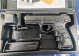 Monthly Special Ruger SR40 .40 Caliber Auto Pistol C. 2015 - 2 of 14