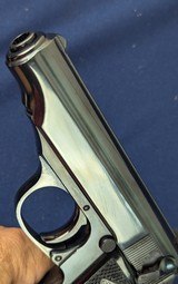 New Addition Post War Manurhin PP .32 Auto Pistol 2 Mags - 9 of 10
