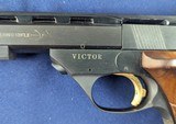 Fine Original Hi Standard Victor .22 Target Pistol - 11 of 13