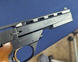 Fine Original Hi Standard Victor .22 Target Pistol - 5 of 13