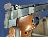 Fine Original Hi Standard Victor .22 Target Pistol - 4 of 13