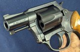 Collectible Charter Arms .32 Magnum Undercover Revolver - 6 of 9