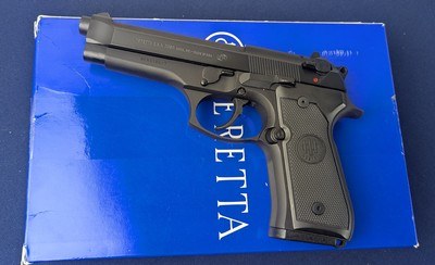 NIB Classic Beretta 92FS 9MM Auto Pistol - Image 3 of 13