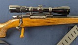 Fine Deluxe Weatherby MK V .300 Magnum Rifle - Image 2 of 19