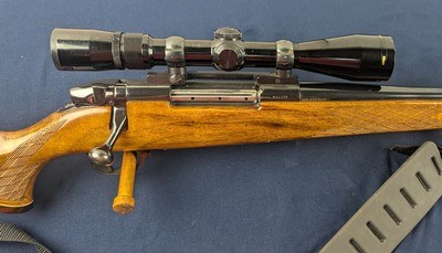 Fine Deluxe Weatherby MK V .300 Magnum Rifle - Image 2 of 19