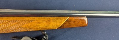 Fine Deluxe Weatherby MK V .300 Magnum Rifle - Image 4 of 19