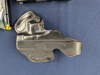 Summer Special Taurus PT111 G2 Milennium 9MM Auto with 4 Magazines - Image 3 of 12