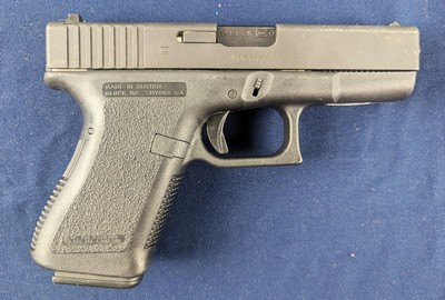 NEW ADDITION Glock 19 9MM Auto Pistol - Image 4 of 8