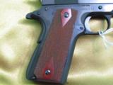 Colt Goverment Model series 70
.45 ACP pistol - 8 of 10