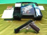 Kimber Super Carry Custom .45 ACP - 1 of 8