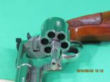 Smith & Wesson Model 29-3
- 6 of 9