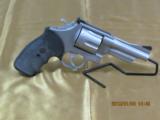 Smith & Wesson Model 629-2 in
.44 Mag. - 7 of 9