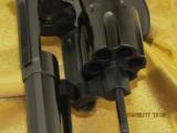 Smith & Wesson Model 29-3
Silhouette Revolver - 7 of 8