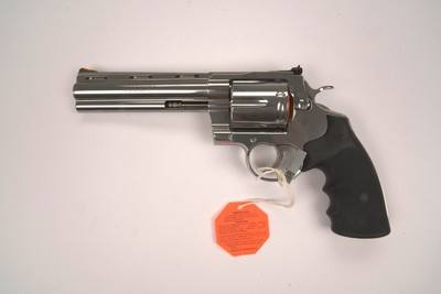 Colt Anaconda .44MAG 6