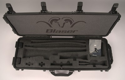 Blaser R8 Professional 2.0 .300 WIN MAG with Blaser B2 2-12x50 IC S & Hard Case - Image 18 of 18