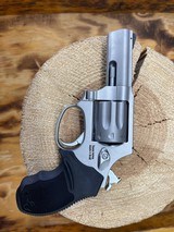 Taurus 942 Revolver - .22 LR, 8rd, 3
