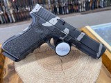 GLOCK 17 Pistol - 9x19, Gray Tiger Stripe - 1 of 2
